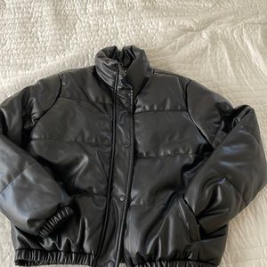 Women’s puffer jacket